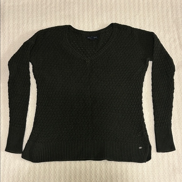 American Eagle Outfitters Forest Green Knit V-Neck Sweater - Size XS - Picture 2 of 8